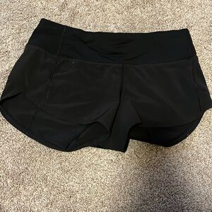 Lululemon Speed Up shorts, 2.5”, Size 2, Black